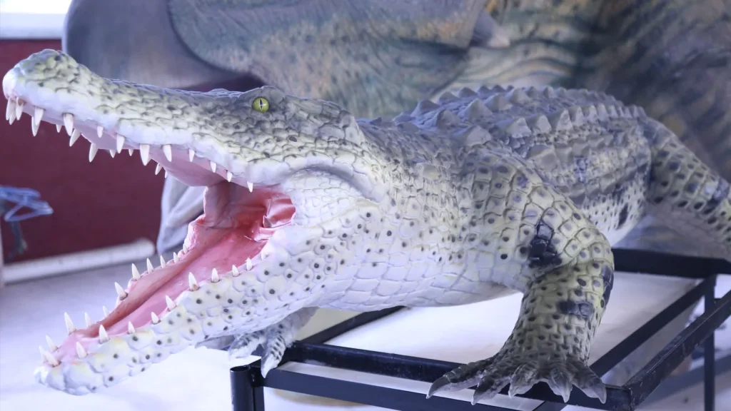 Life-Size Animatronic Crocodile Statue