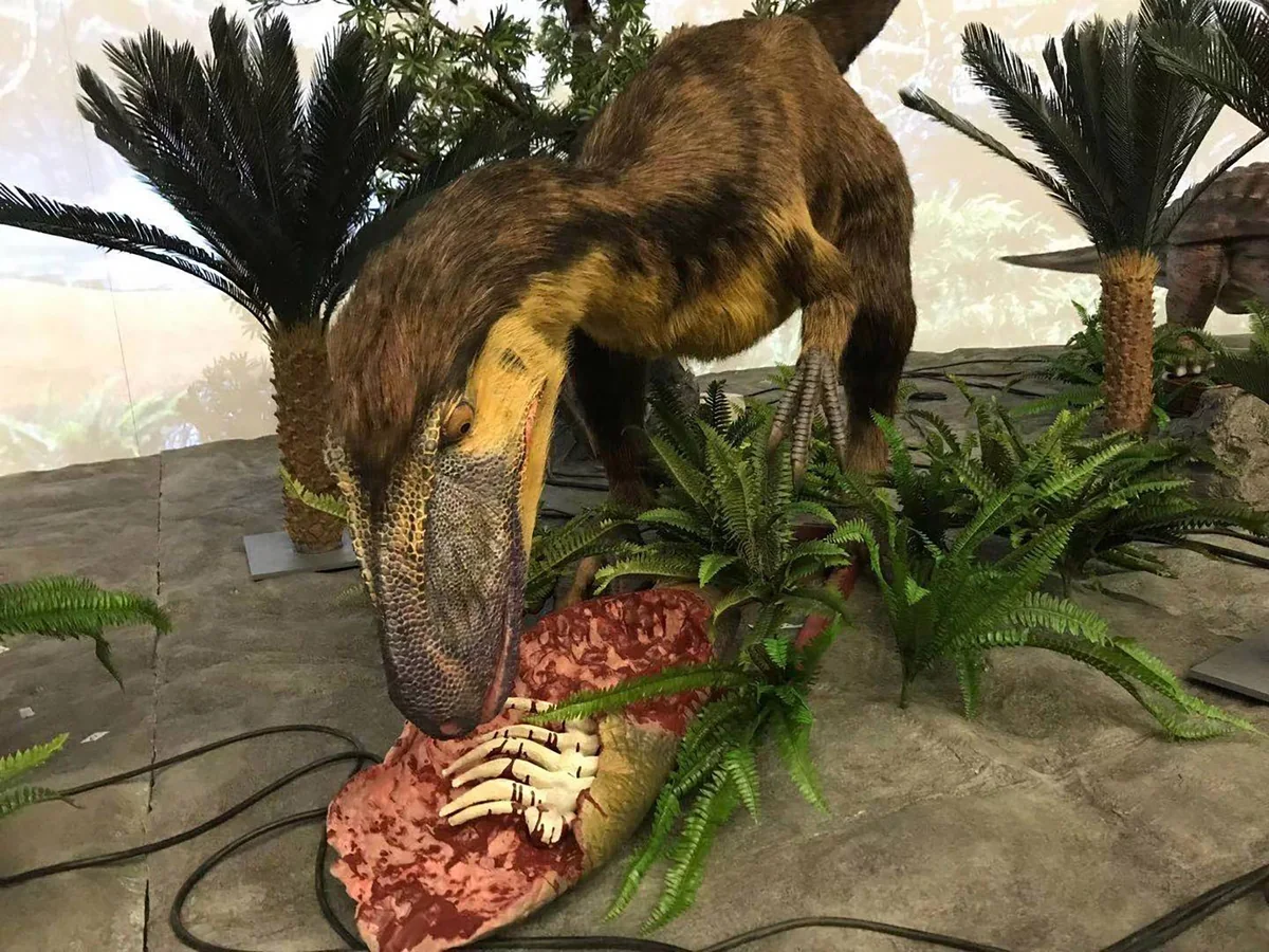 Tiamat (Talarurus) animatronic model with molded surface finish technology