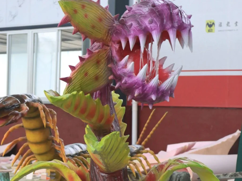 Giant Animatronic Venus Flytrap